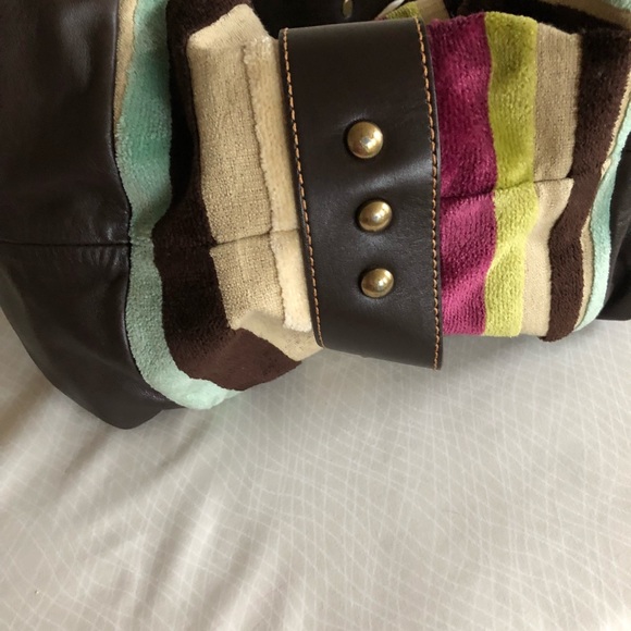 Isabella Fiore Handbag - Picture 2 of 5